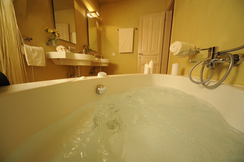 Relaxing hours in the jacuzzi